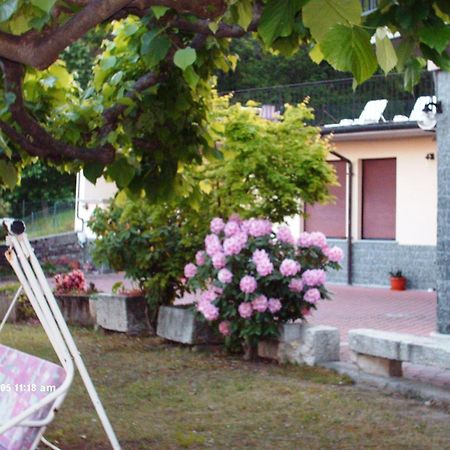 Hotel La Capannina Massino Visconti Kültér fotó