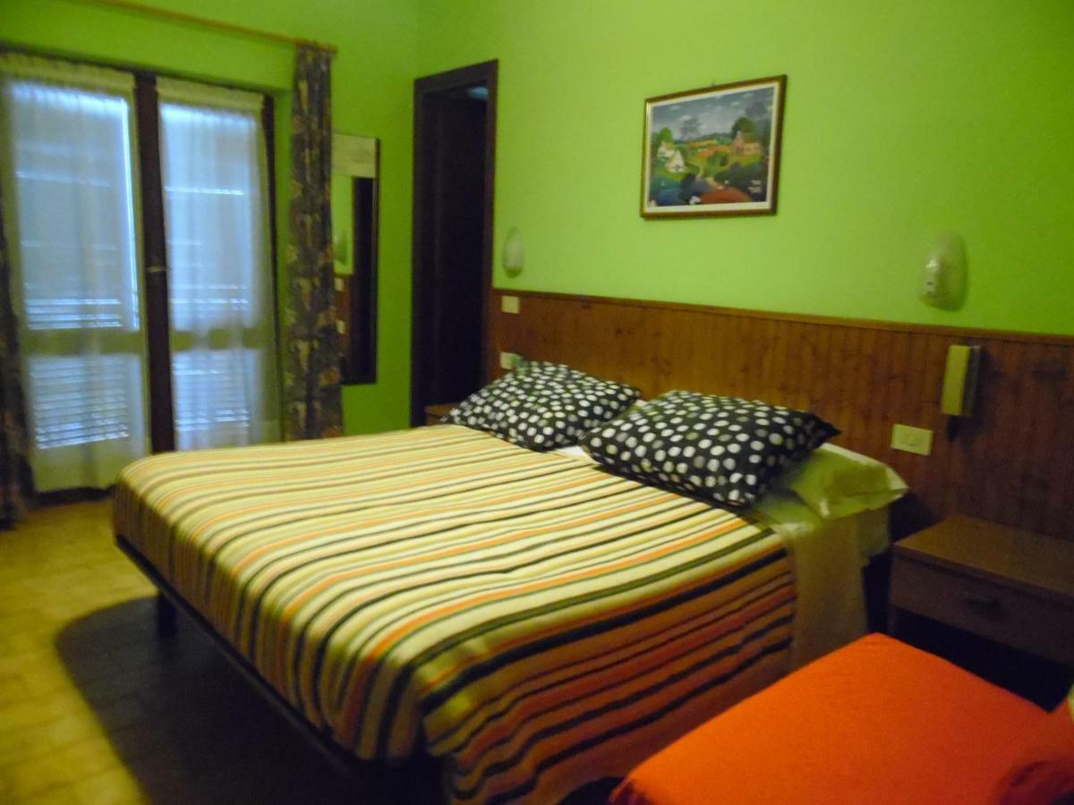 Hotel La Capannina Massino Visconti Kültér fotó
